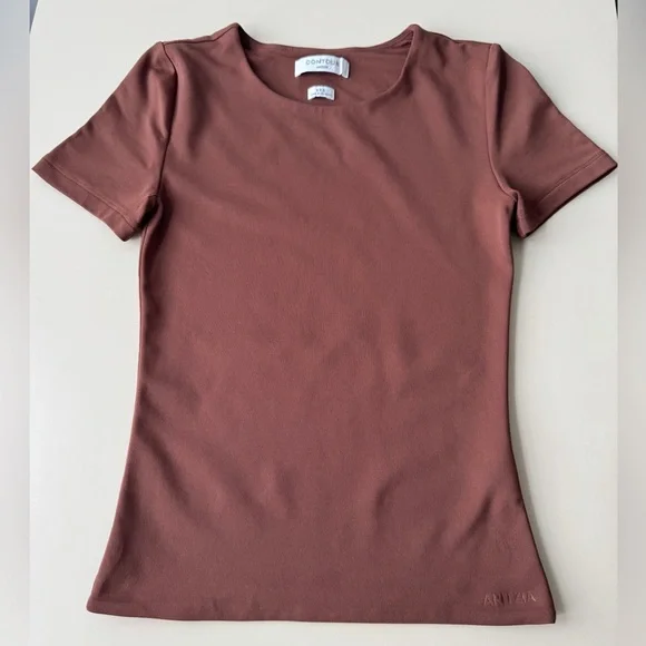 ARITZIA Babaton Contour Short Sleeve Tee - Mocha Brown-2XS - Picture 2 of 13